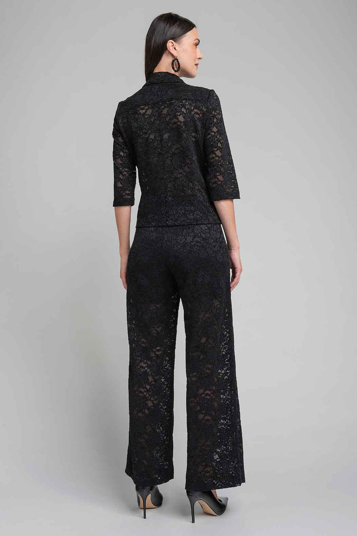 Conjunto De Pantalon Con Blusa De Encaje