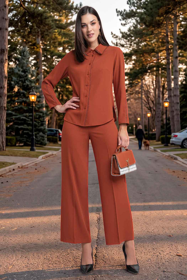 Conjunto De Pantalon Con Blusa
