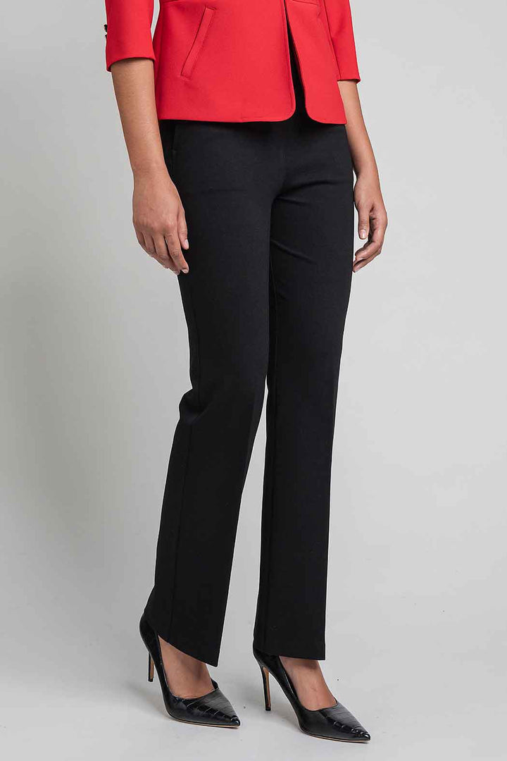 Pantalon Liso Corte Recto Con Bolsas