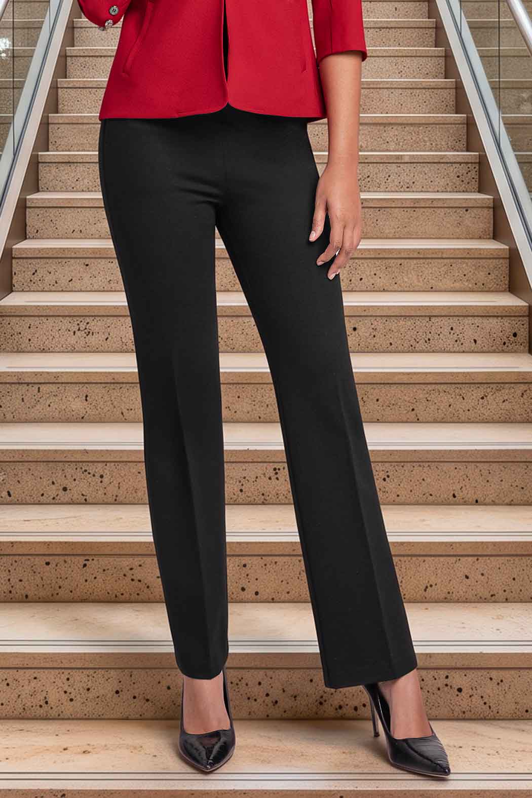 Pantalon Liso Corte Recto Con Bolsas