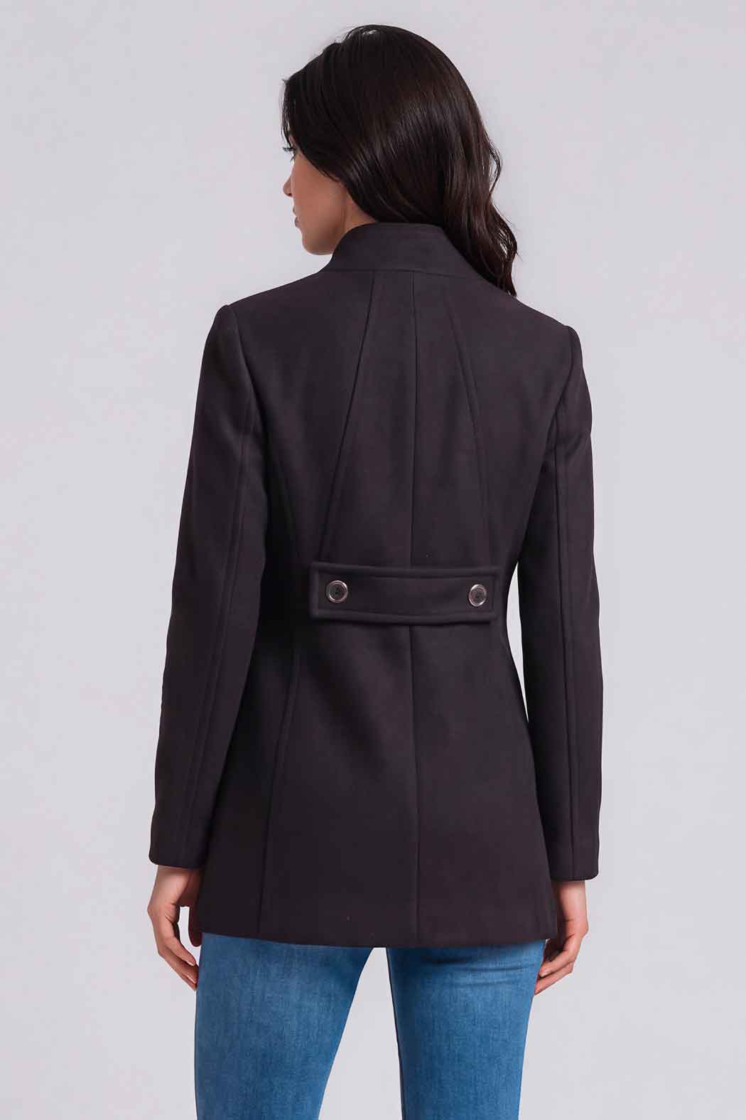 Abrigo Liso Con Cierre Frontal
