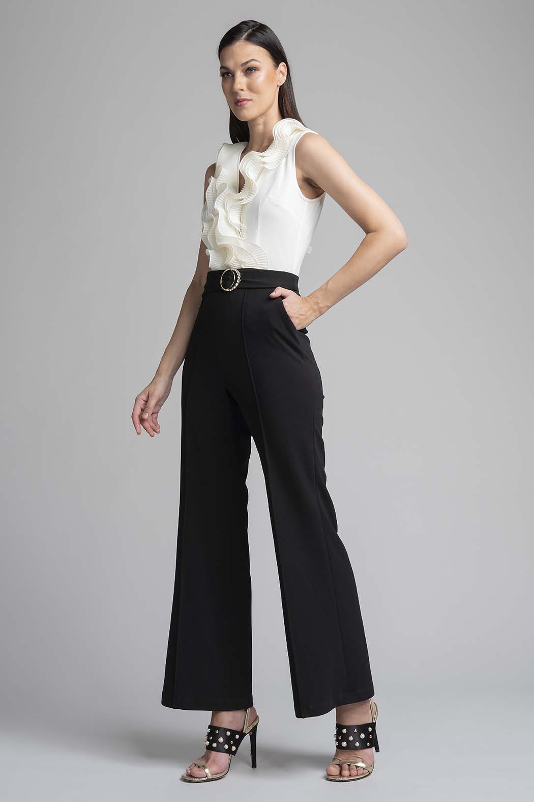 Jumpsuit Con Olanes Y Cinturon