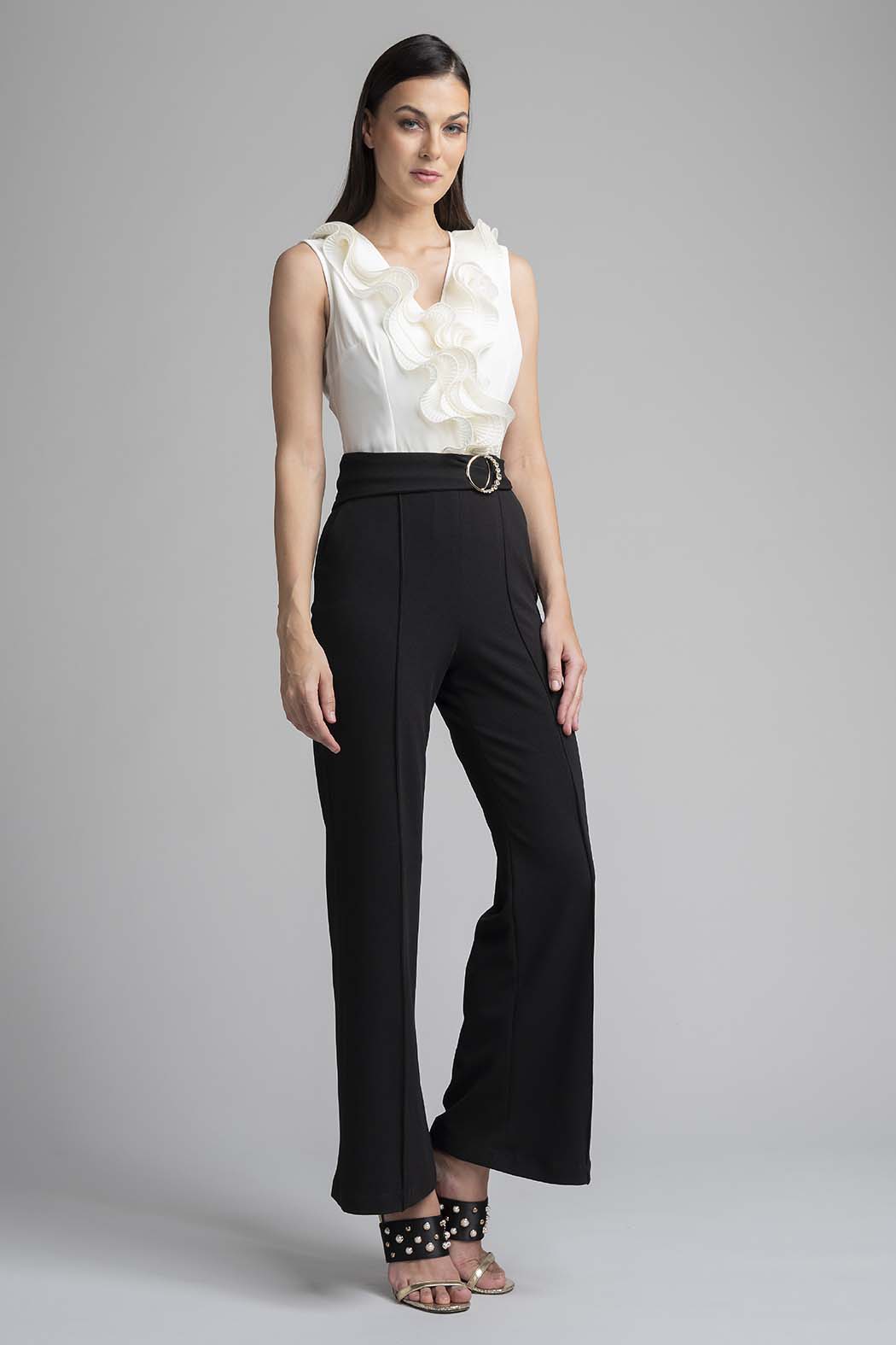 Jumpsuit Con Olanes Y Cinturon