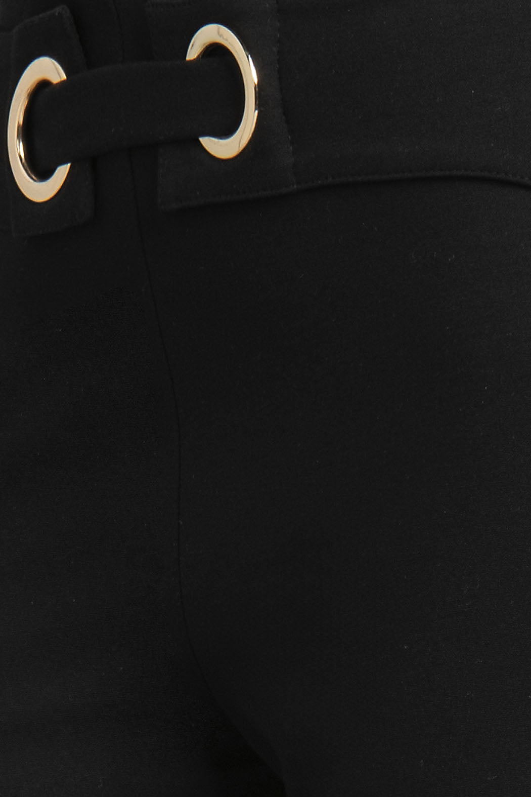 Pantalon Amplio Con Detalle En Cintura De Ojillos Dorados