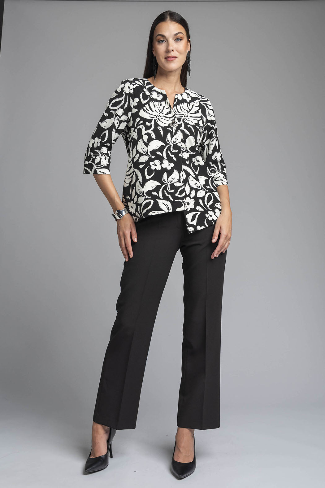 Conjunto De Pantalon Con Saco Corto Estampado