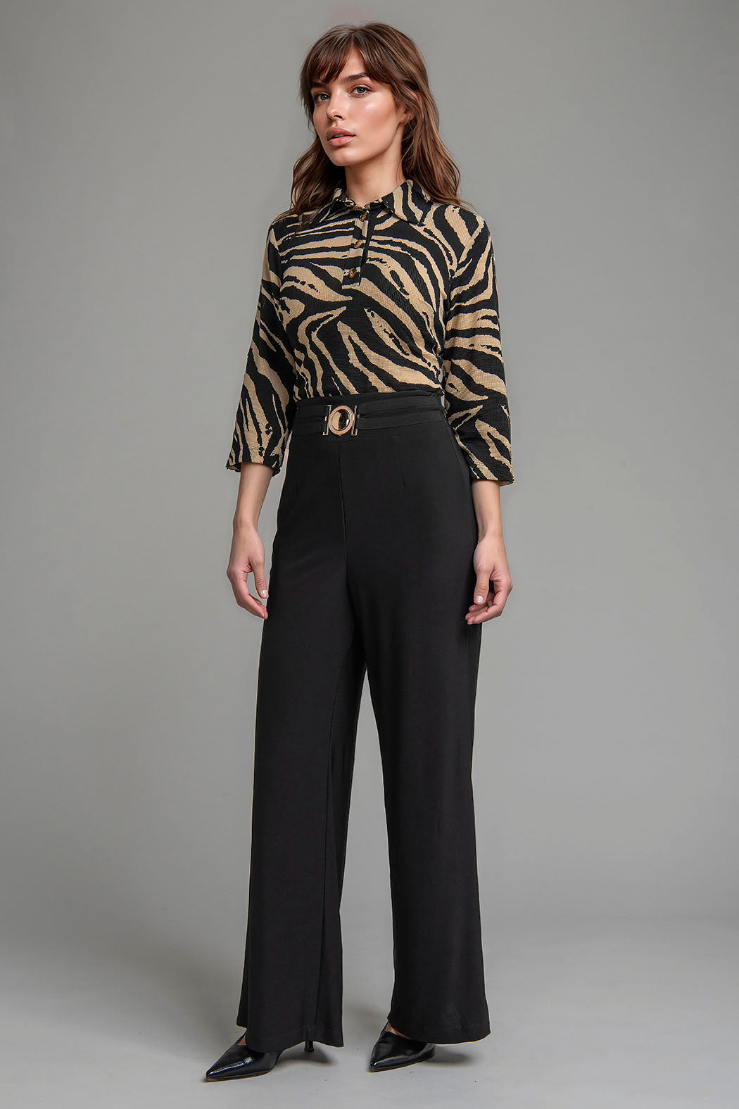 Conjunto De Pantalon Con Blusa Estampada