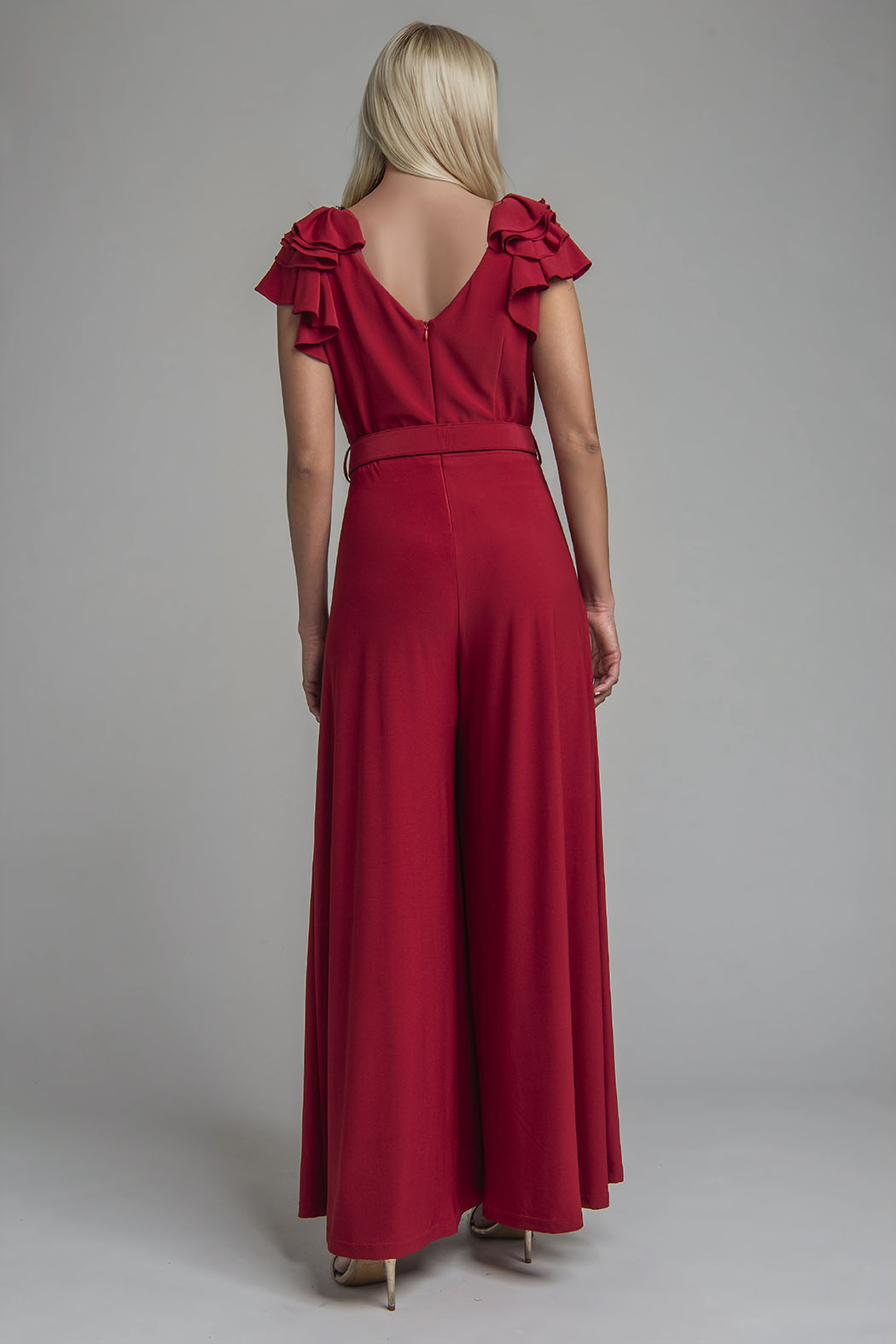 Jumpsuit Con Olanes En Mangas Y Cuello V