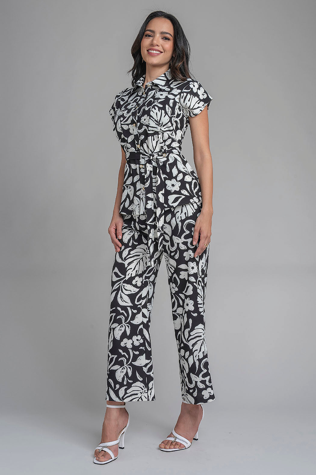 Conjunto De Pantalon Y Blusa Con Estampado De Flores