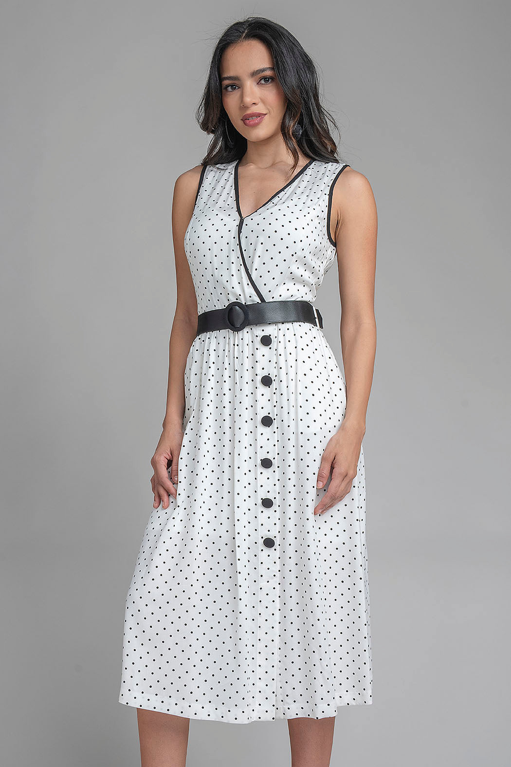 Vestido De Lunares Con Escote Cruzado