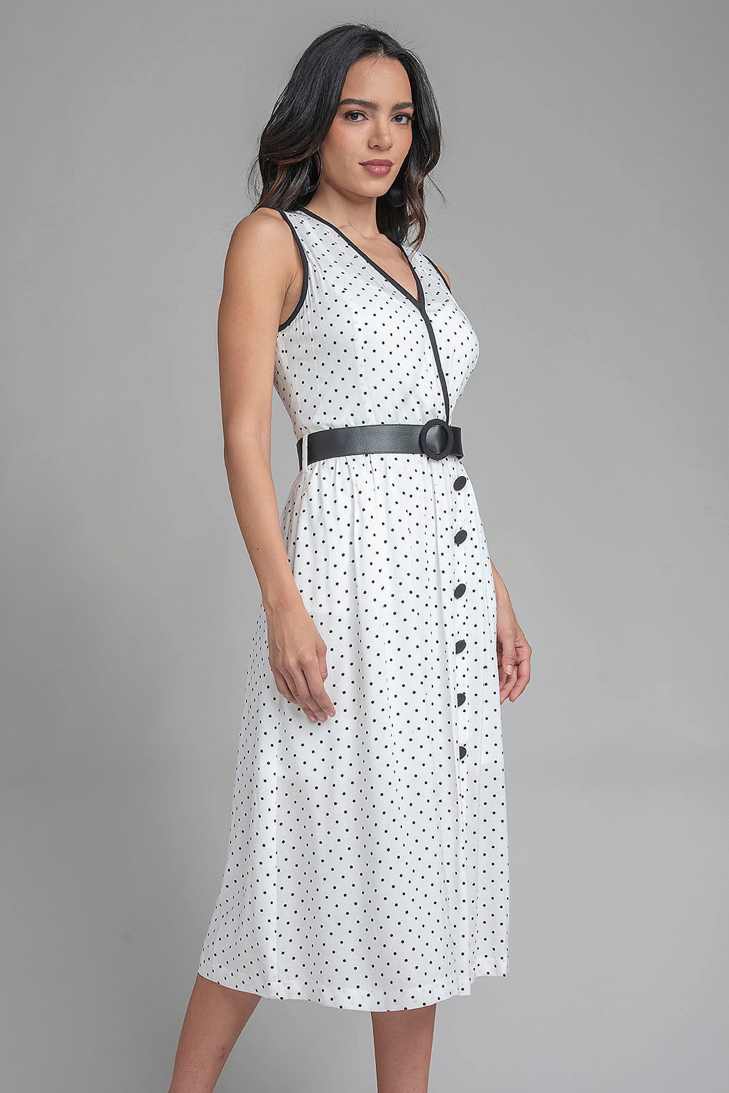 Vestido De Lunares Con Escote Cruzado