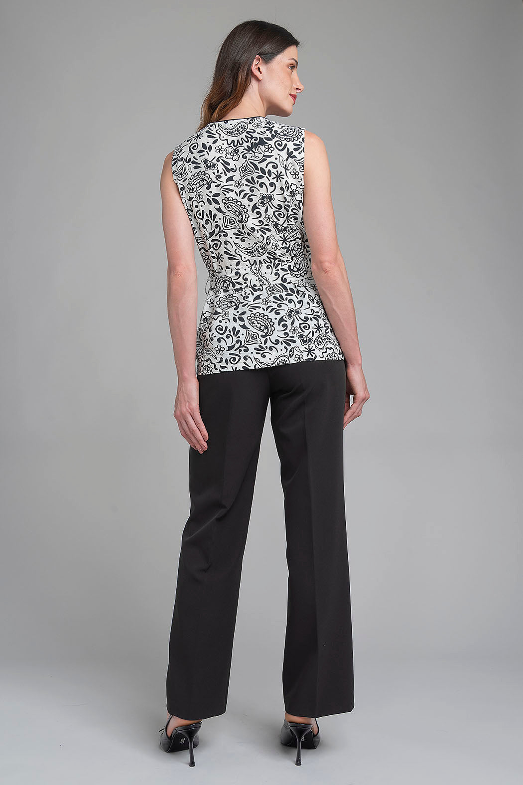 Conjunto De Pantalon Liso Con Blusa Estampada