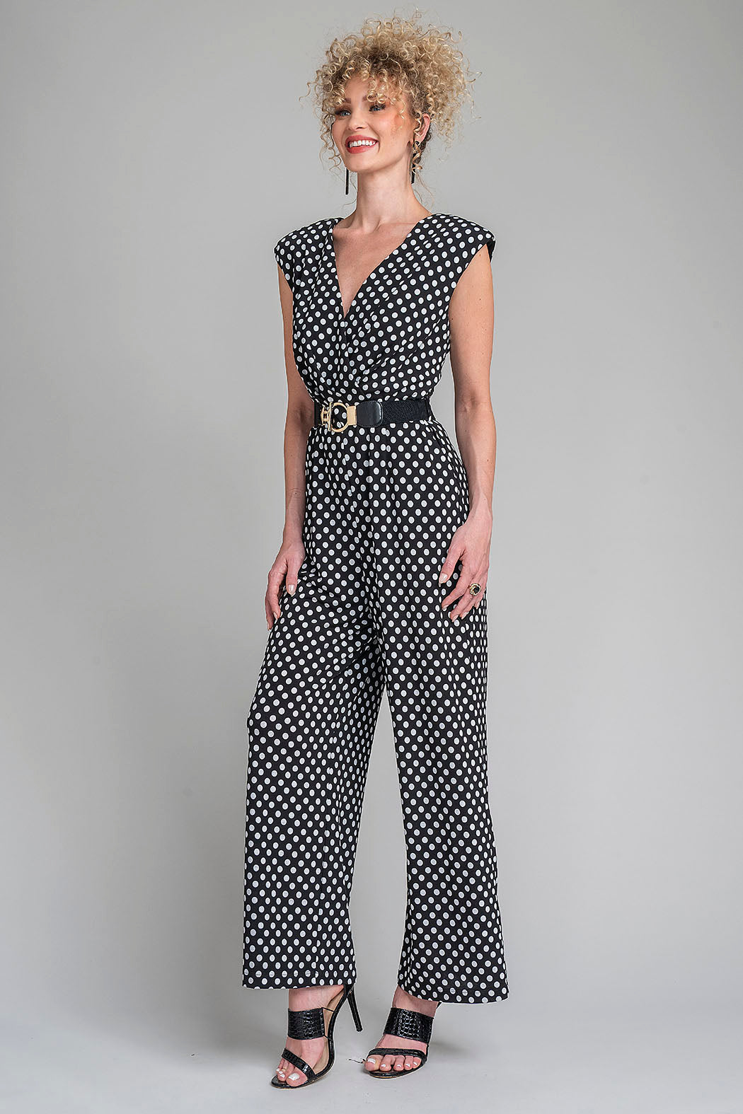 Jumpsuit De Lunares Con Cinturon
