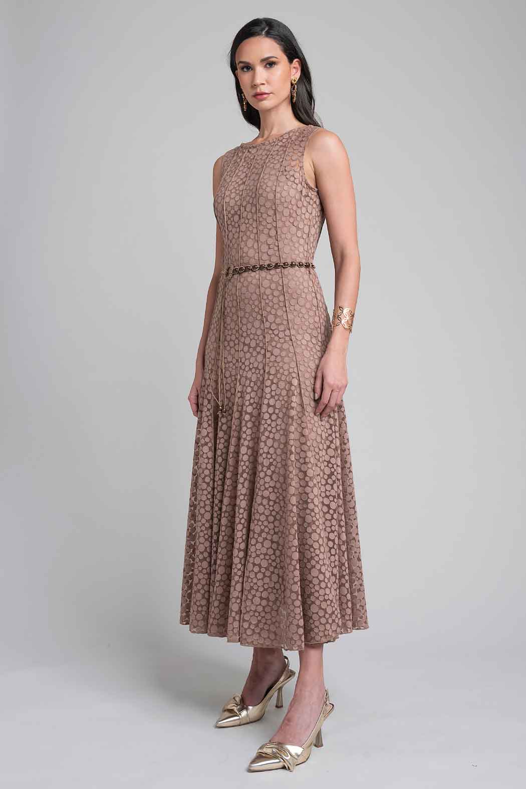 Vestido Sin Mangas Con Cinturon