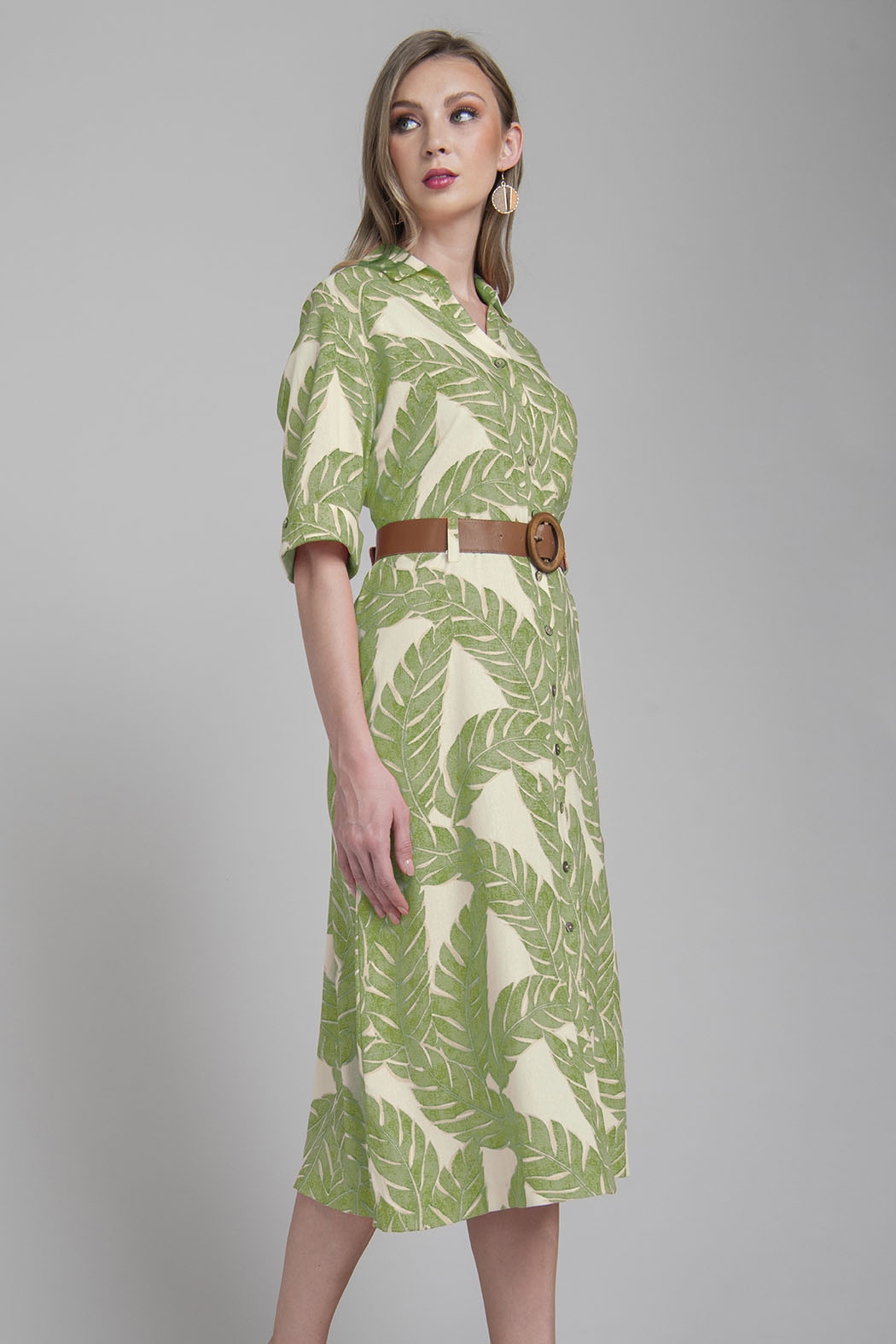 Vestido Camisero Con Estampado De Hojas