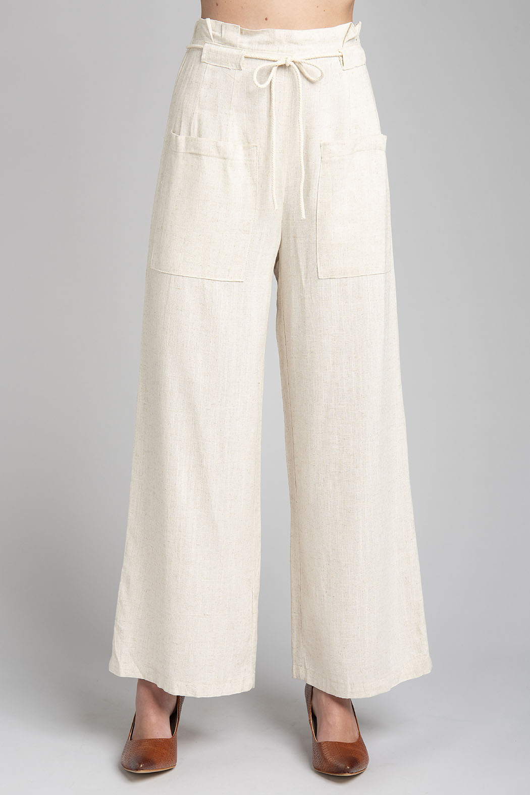 Pantalon Amplio Liso Con Bolsas Al Frente Y Jareta En Cintura