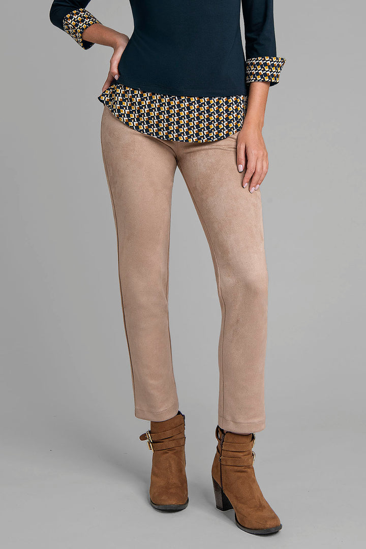 Pantalon De Gamusa Corte Recto Con Cinturon