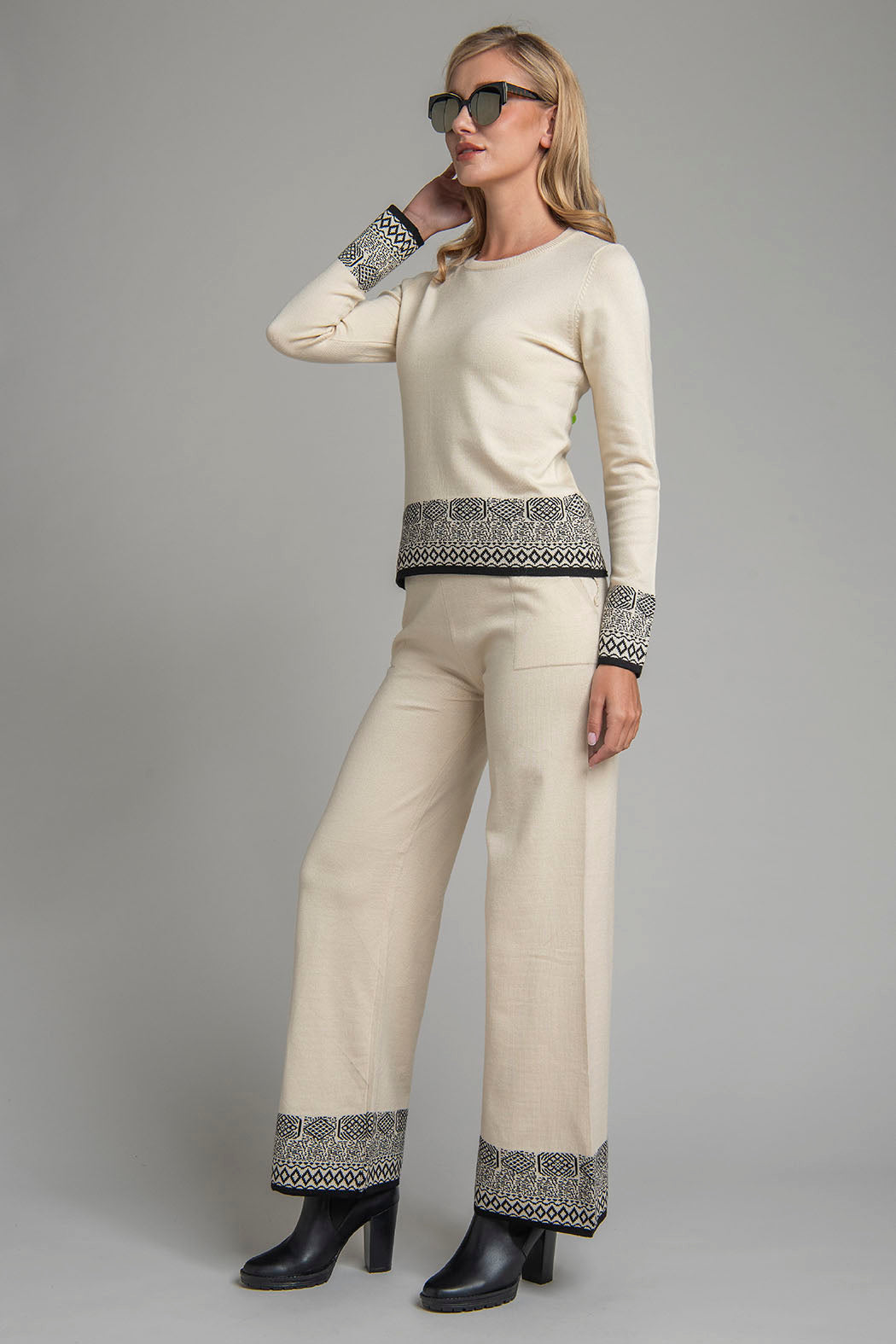 Conjunto De Pantalon Y Sueter De Punto