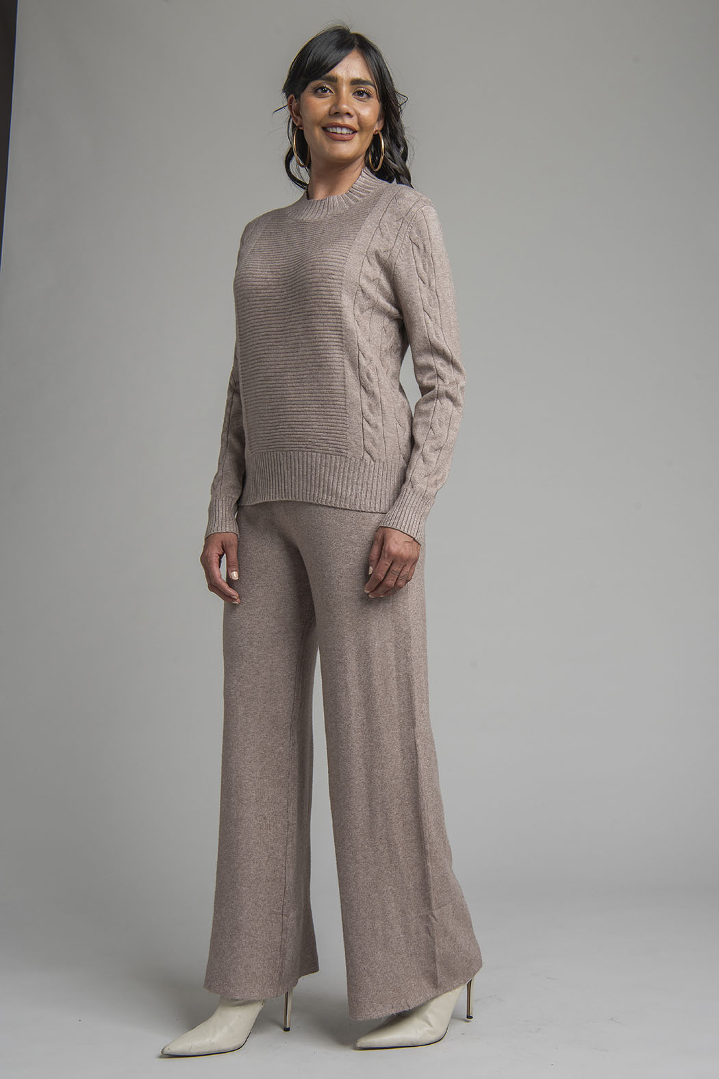 Conjunto De Pantalon Con Sueter De Punto