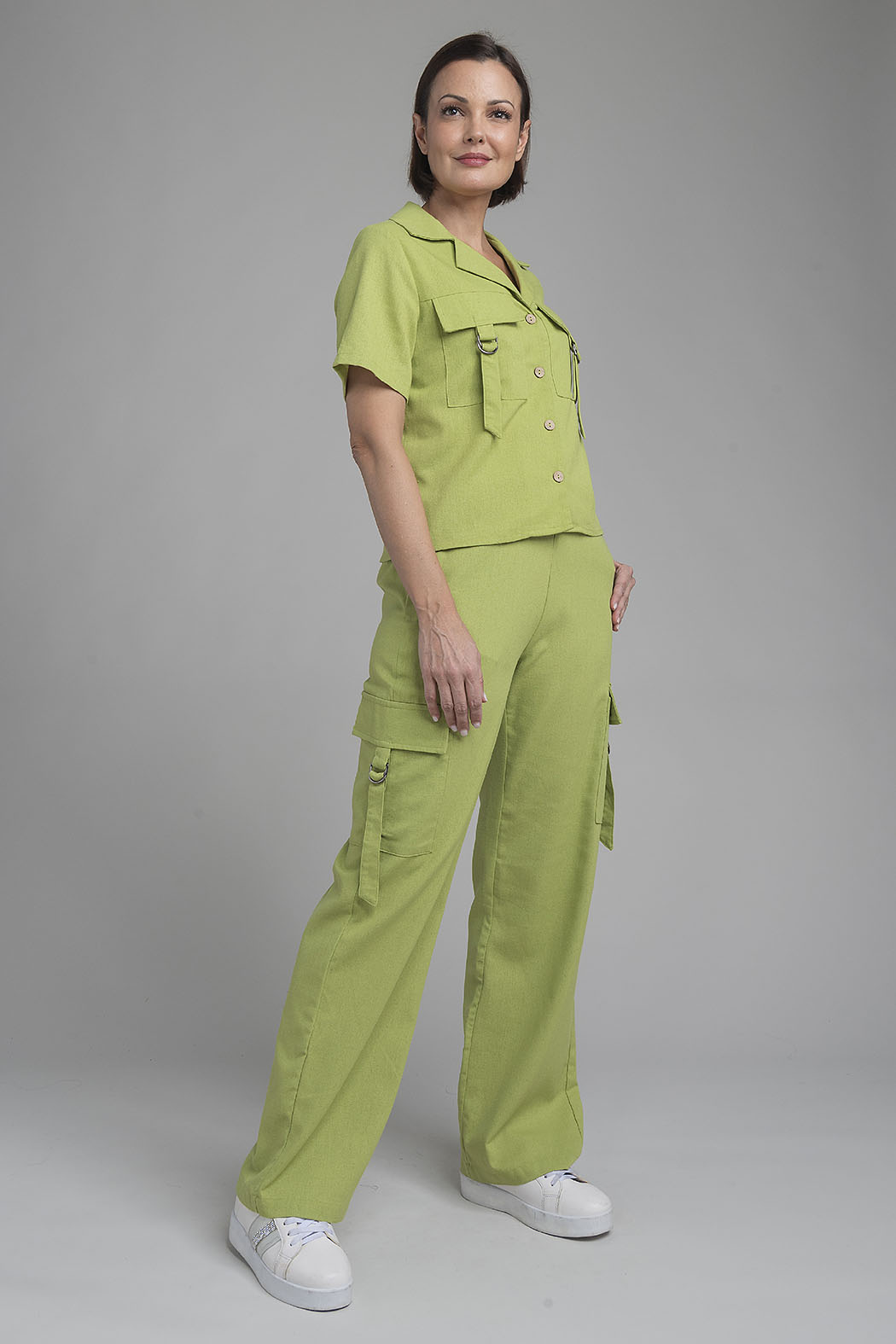 Conjunto De Pantalon Cargo Y Blusa Manga Corta