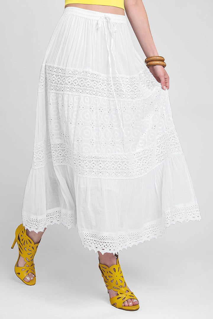 Falda Larga Con Tira Bordada