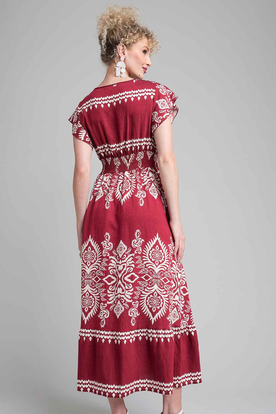 Vestido Estampado Con Manga Corta