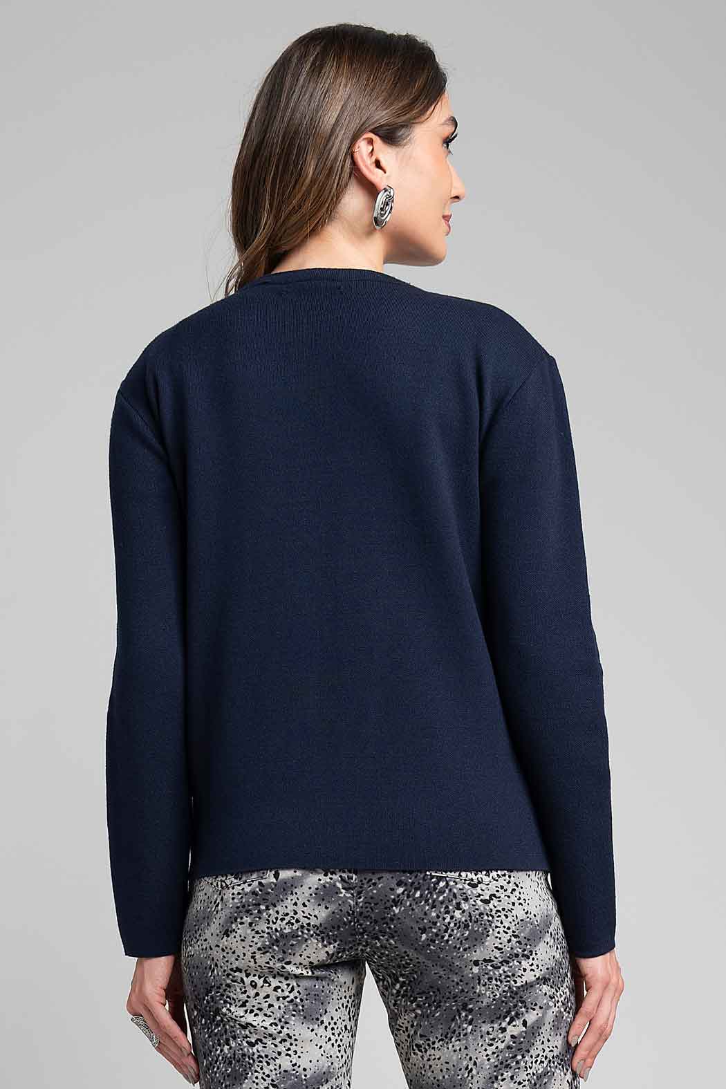 Sueter Corto Con Bolsas Y Cuello Redondo