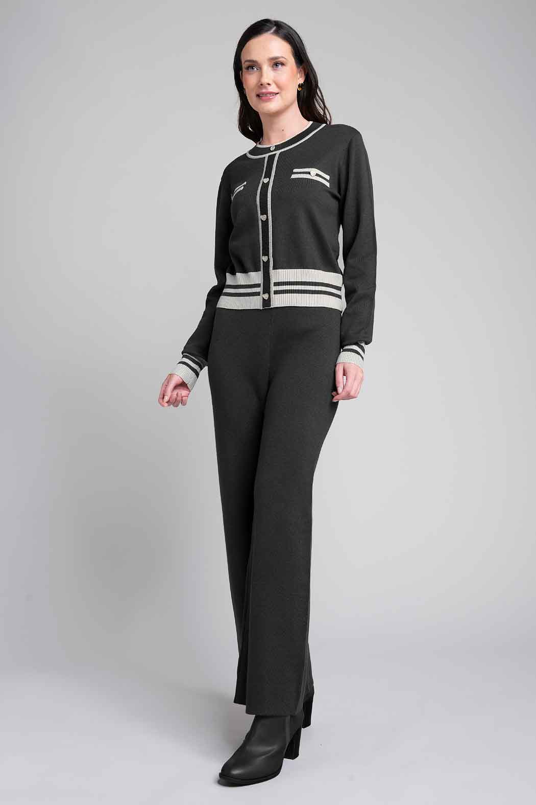 Conjunto De Pantalon Con Sueter De Punto