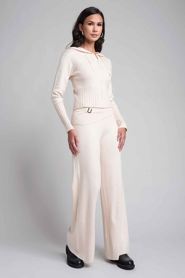 Conjunto De Punto Con Chamarra Corta