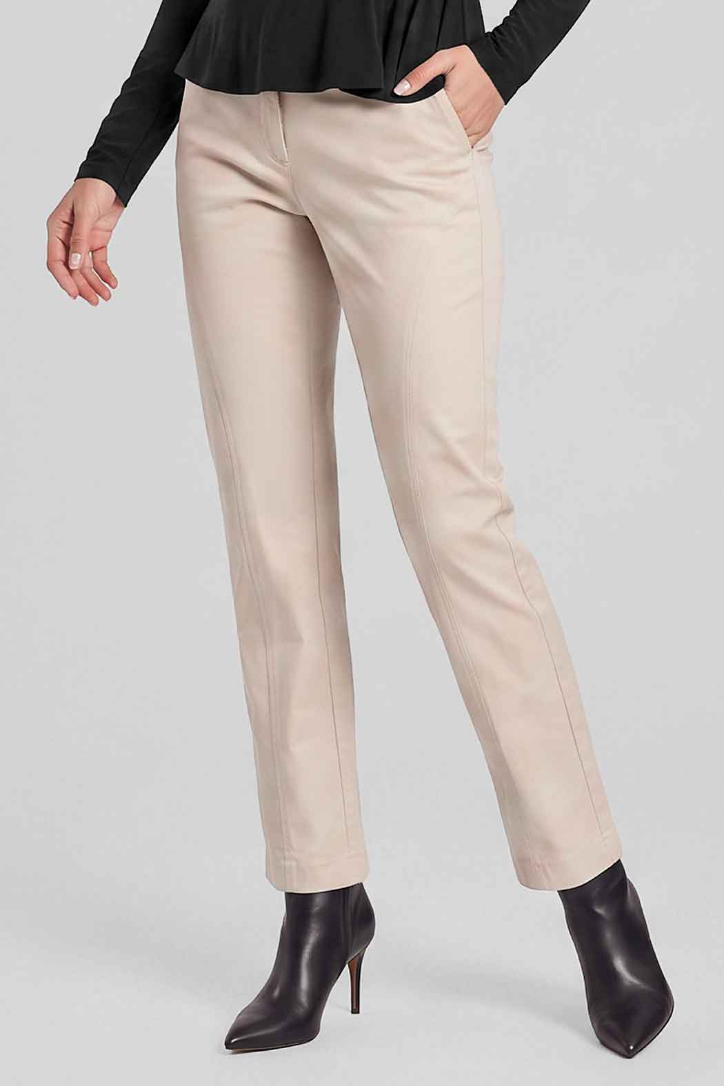 Pantalon De Vinipiel Corte Recto