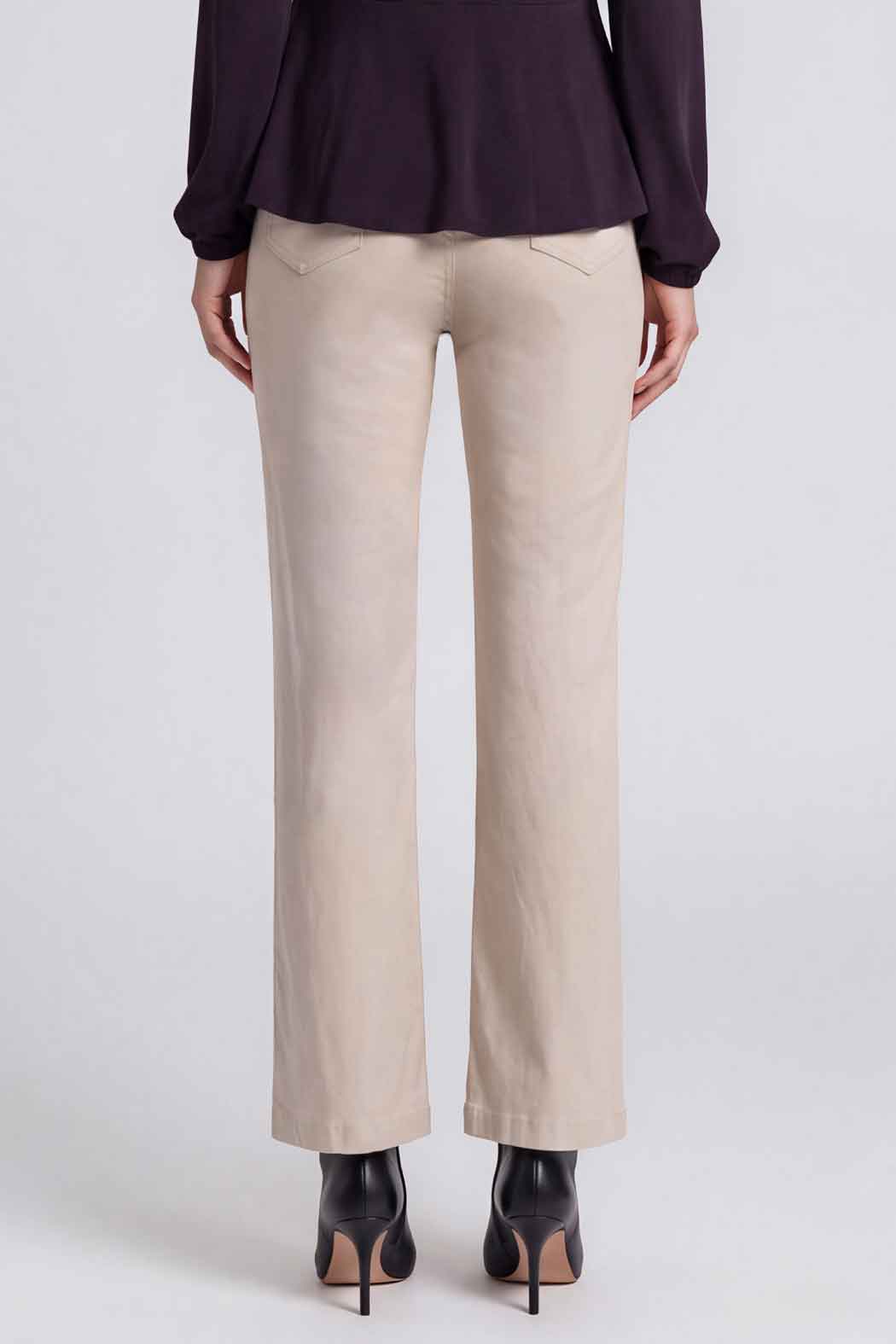 Pantalon De Vinipiel Corte Recto