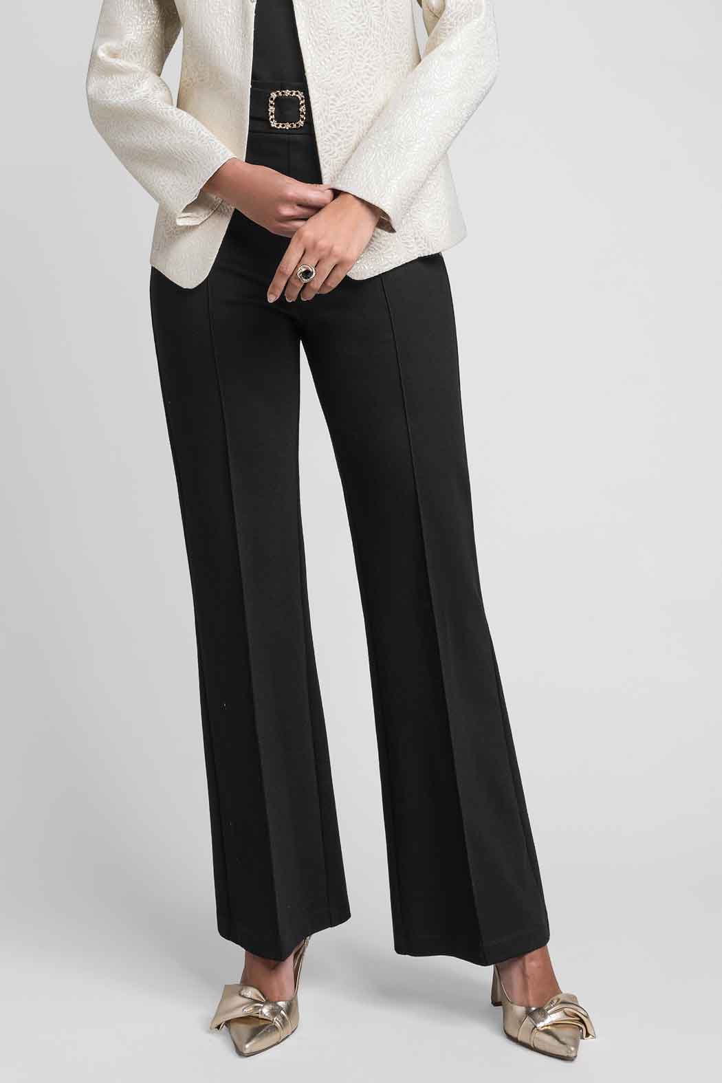 Pantalon Tiro Alto Acampanado Con Hebilla Metalica