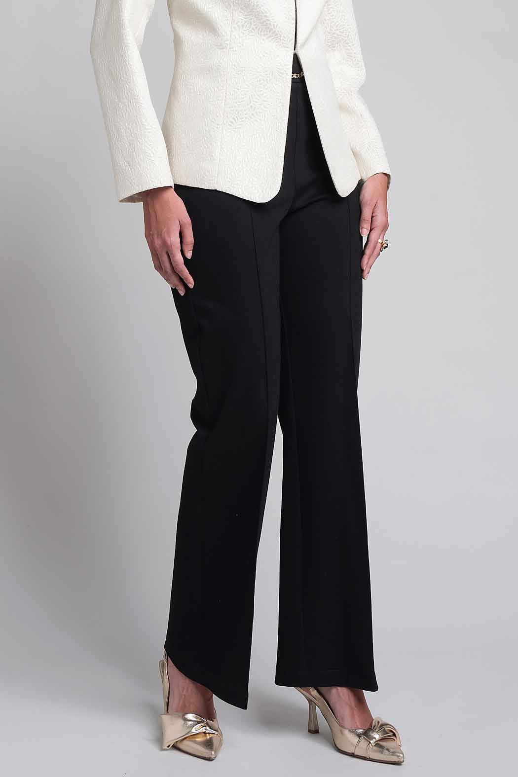 Pantalon Tiro Alto Acampanado Con Hebilla Metalica