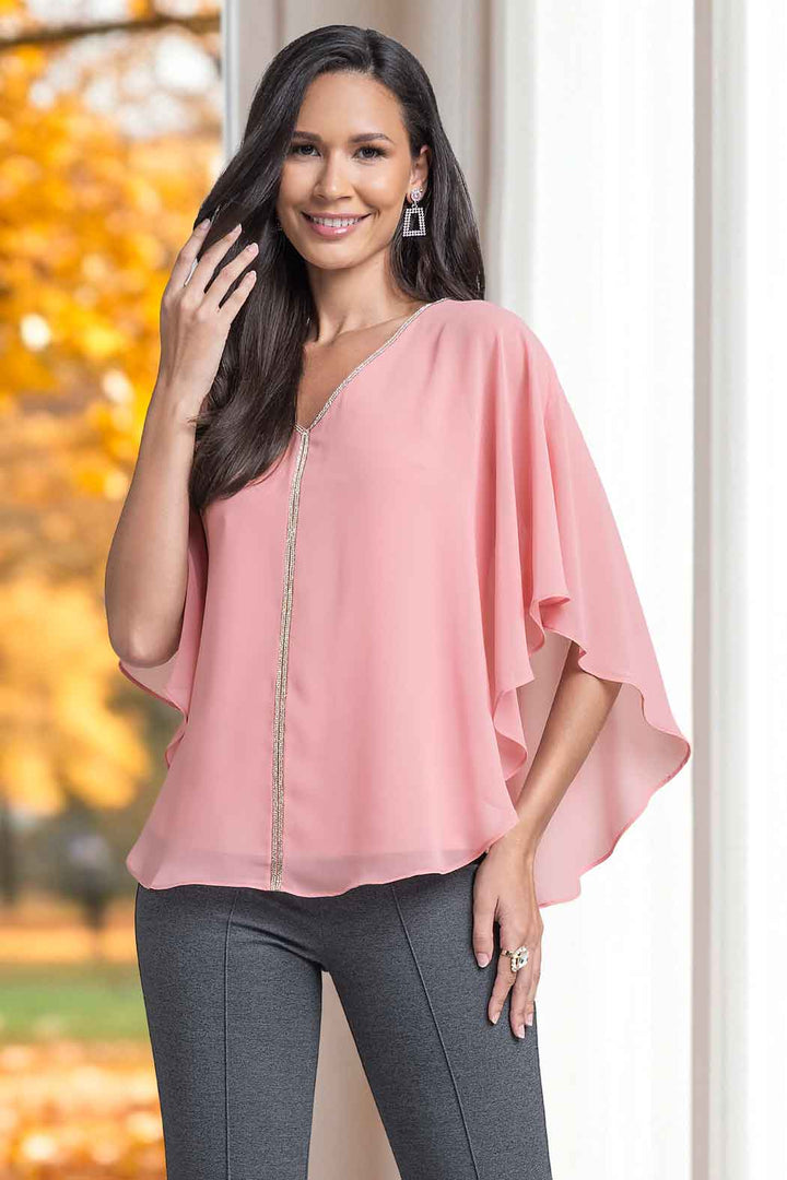Blusa Con Escote En V Y Detalle De Pedrería En Escote