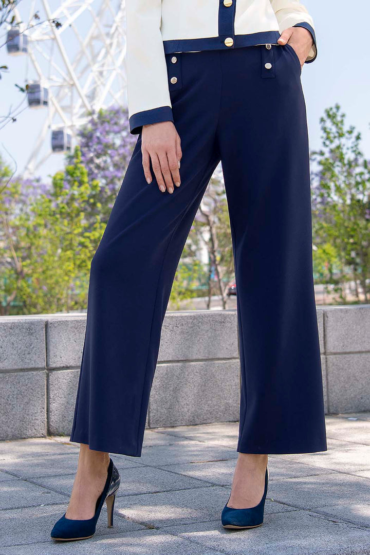 Pantalon Corte Ancho Con Botones