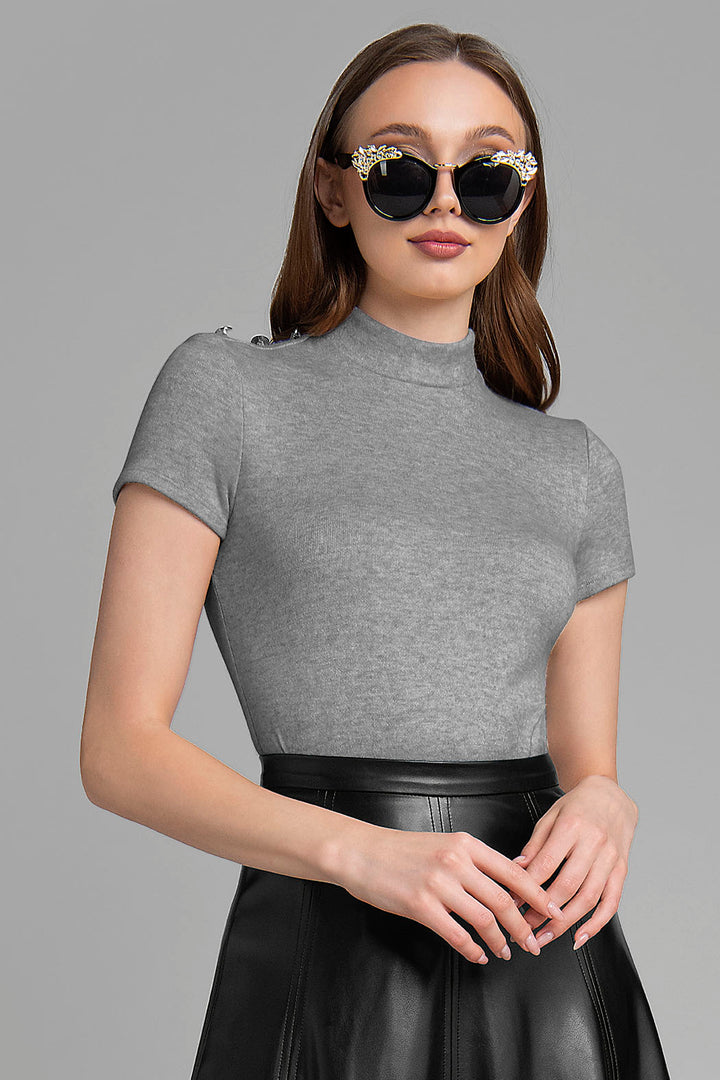 Blusa De Punto Con Manga Corta Y Cuello Alto