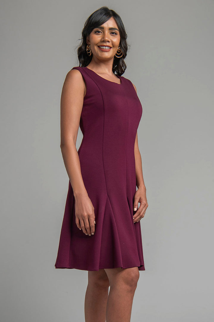 Vestido Corte Medio Circular Liso Sin Mangas