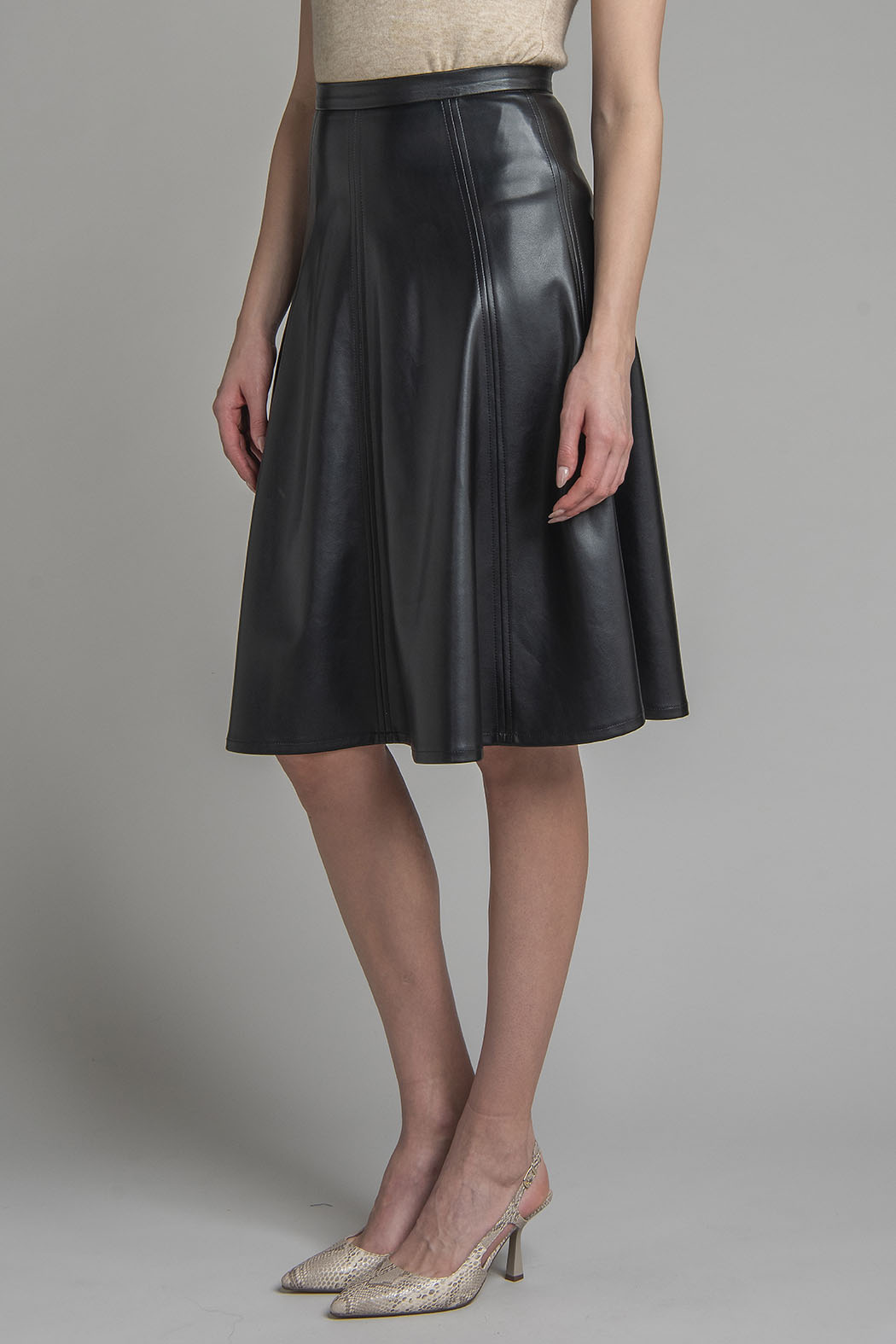 Falda Larga De Piel Corte Circular