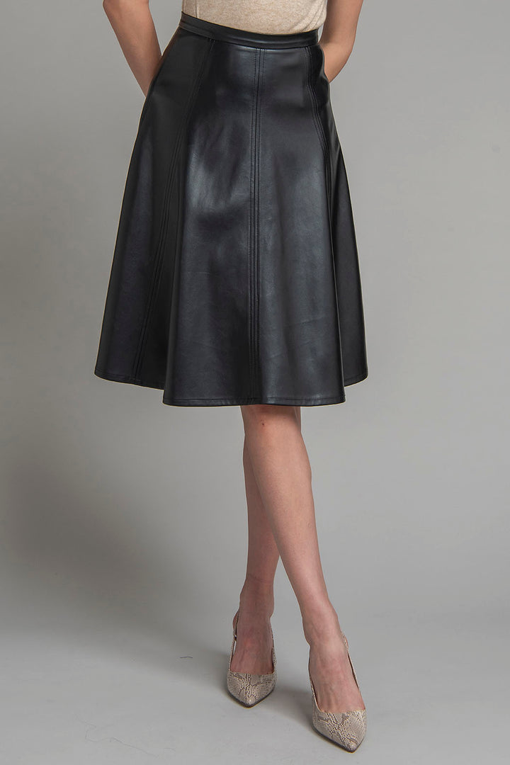 Falda Larga De Piel Corte Circular