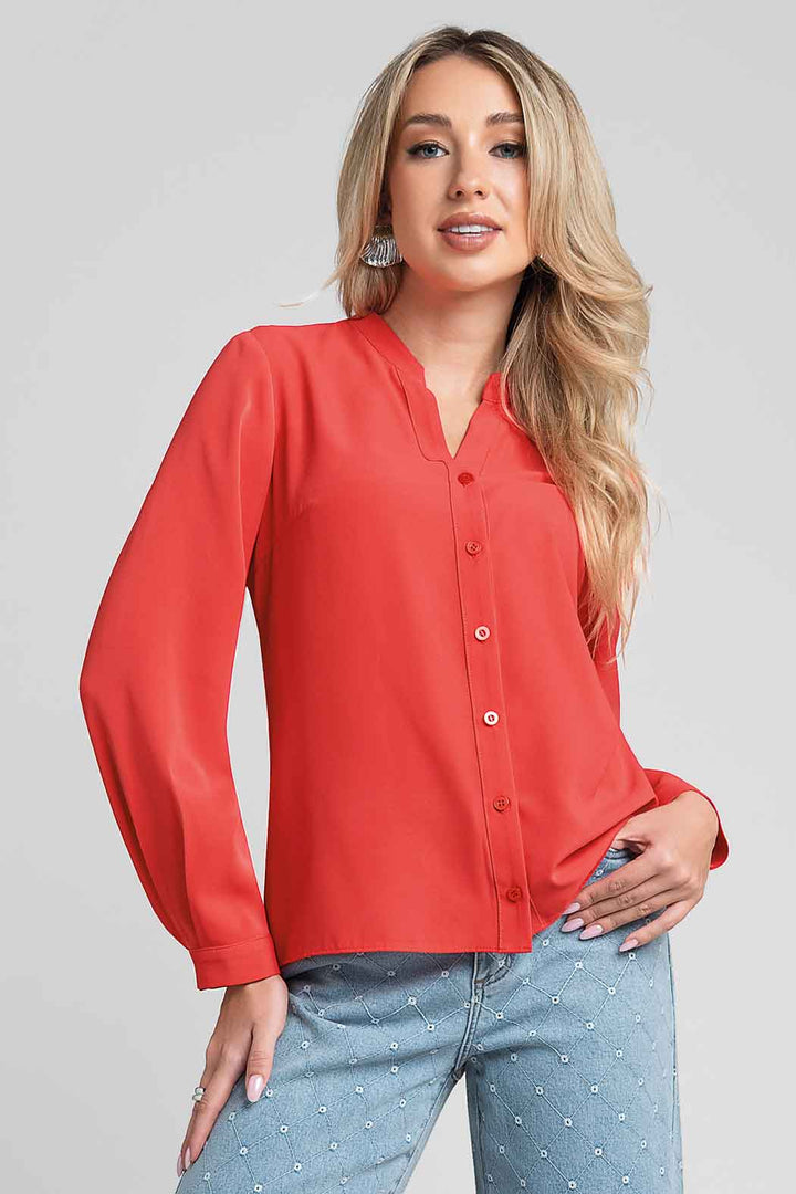 Blusa Lisa Camisera Con Manga Larga
