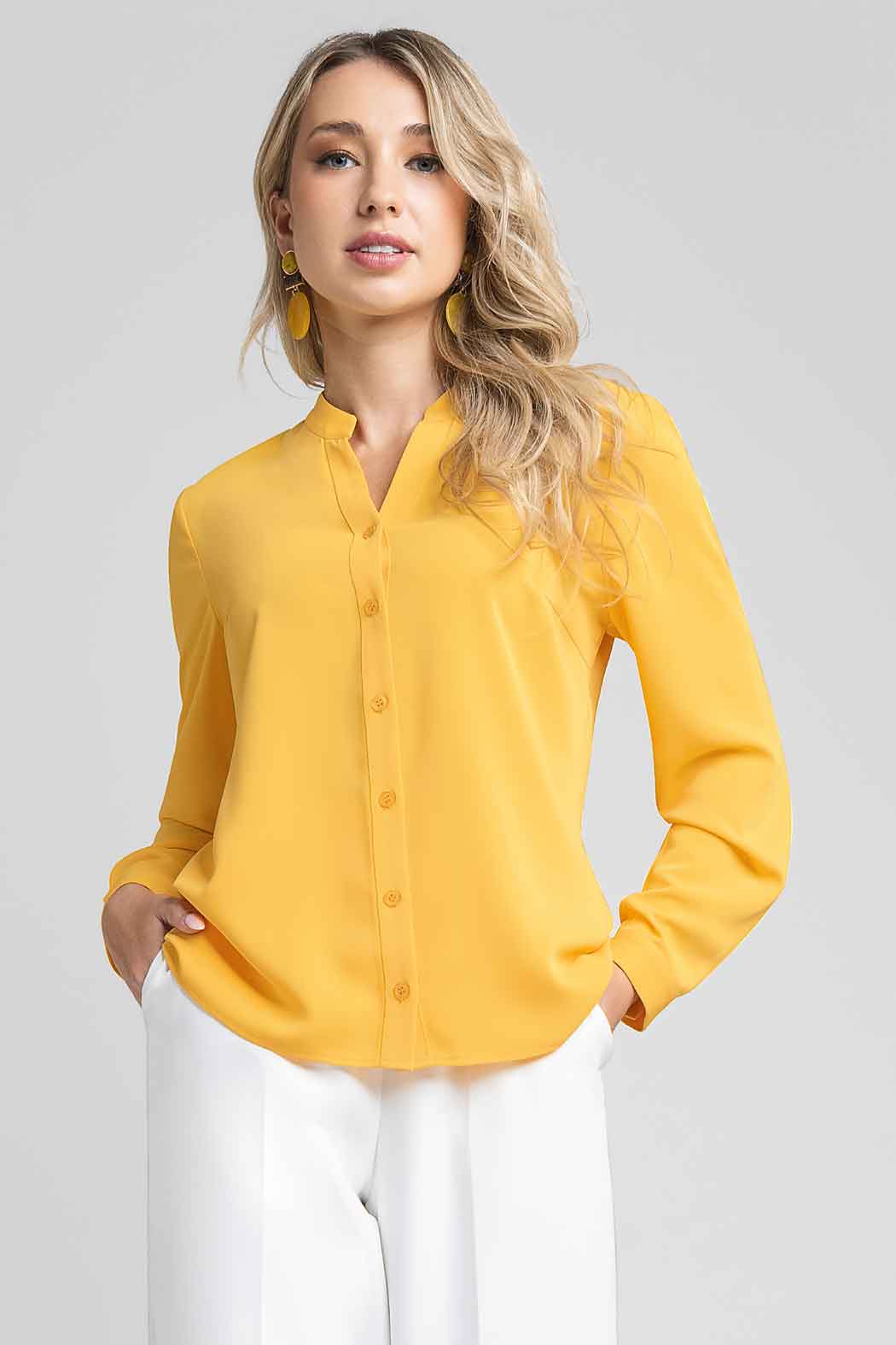 Blusa Lisa Camisera Con Manga Larga