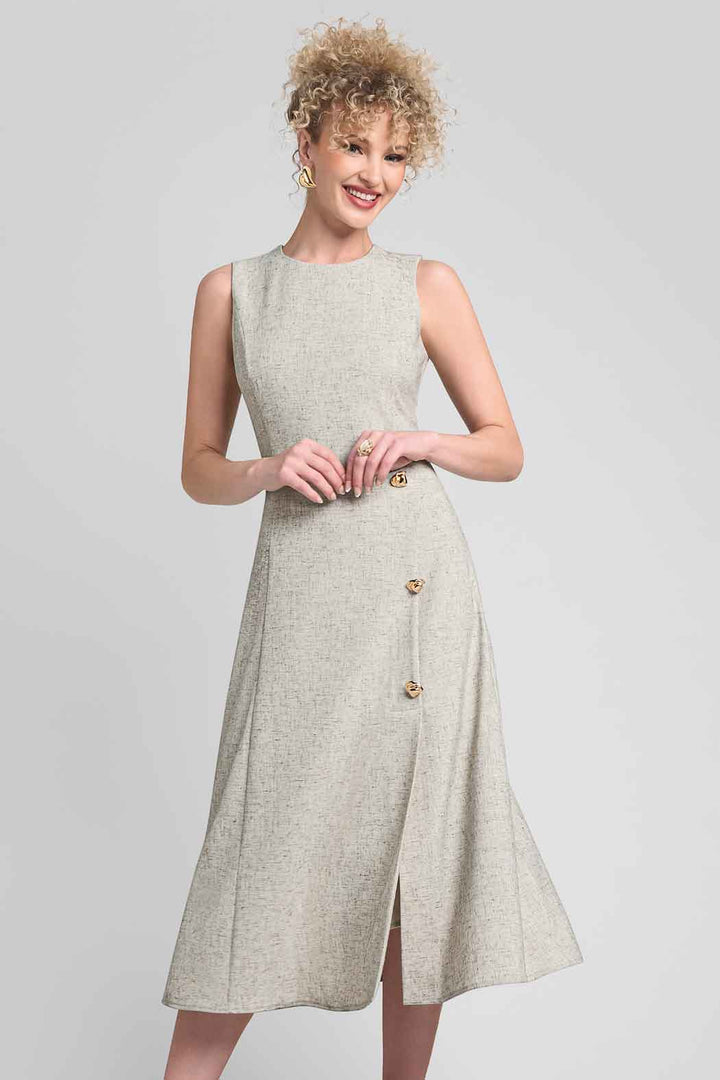 Vestido Sin Mangas Con Botones En Lateral