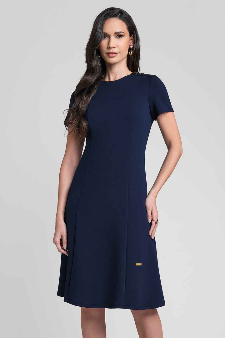 Vestido Liso Con Botones En Hombro