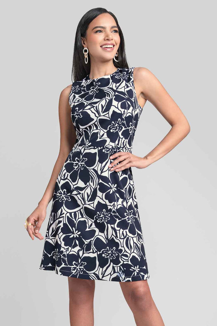 Vestido Sin Mangas Con Estampado Floral
