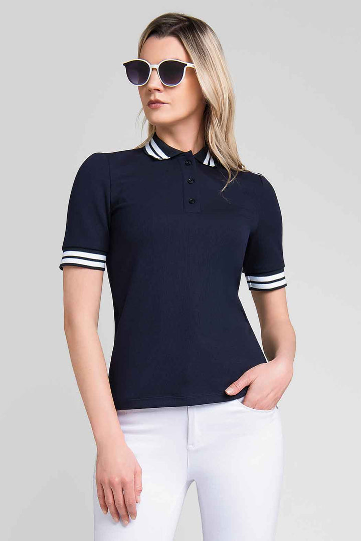 Blusa Con Manga Corta Con Cuello Sport
