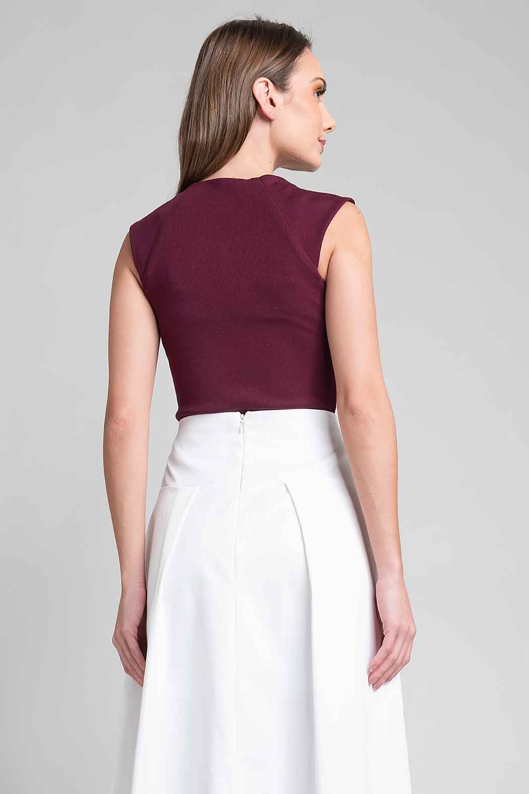 Blusa Lisa Con Manga Corta