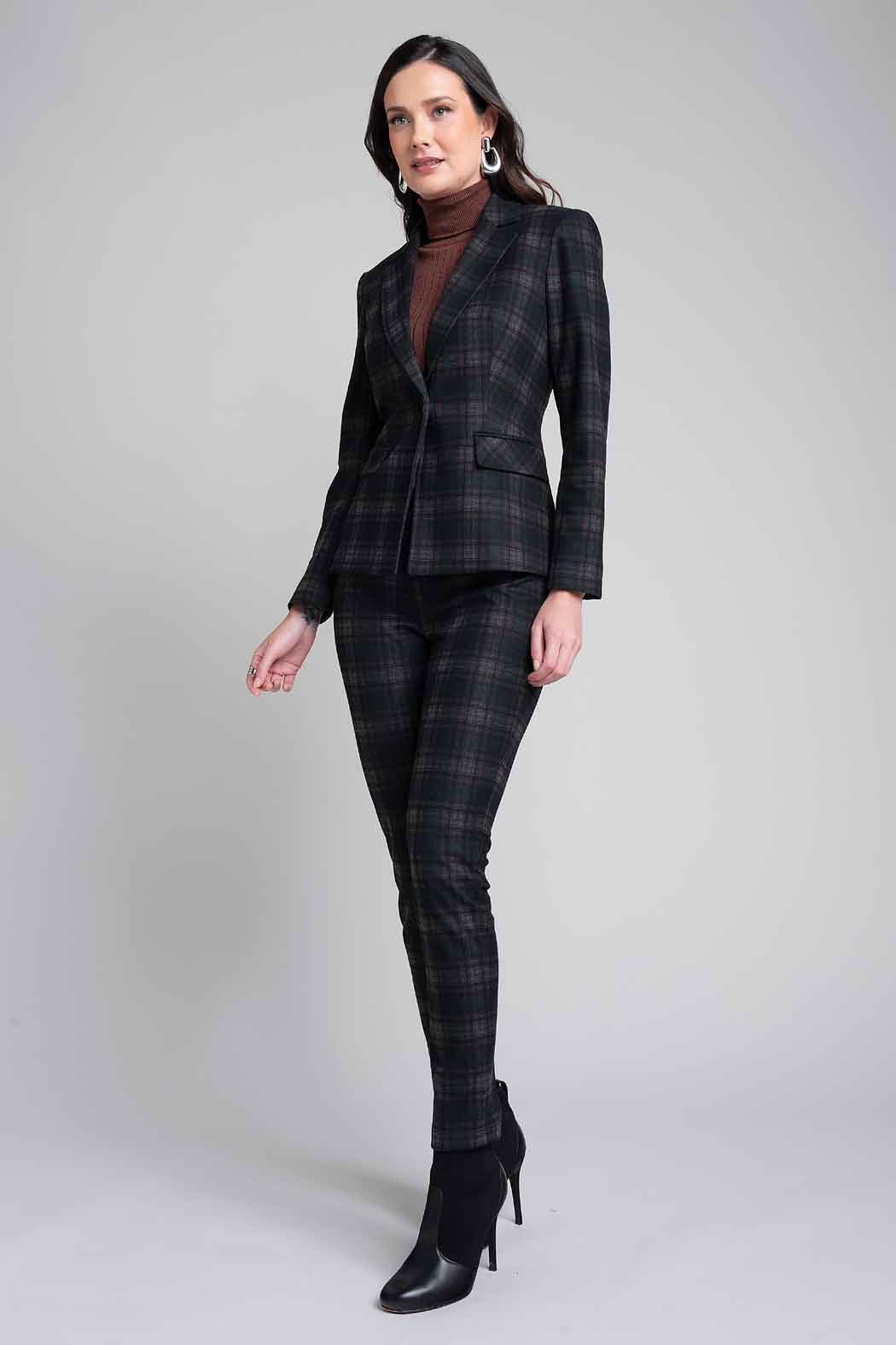 Conjunto De Pantalon Con Saco De Cuadros