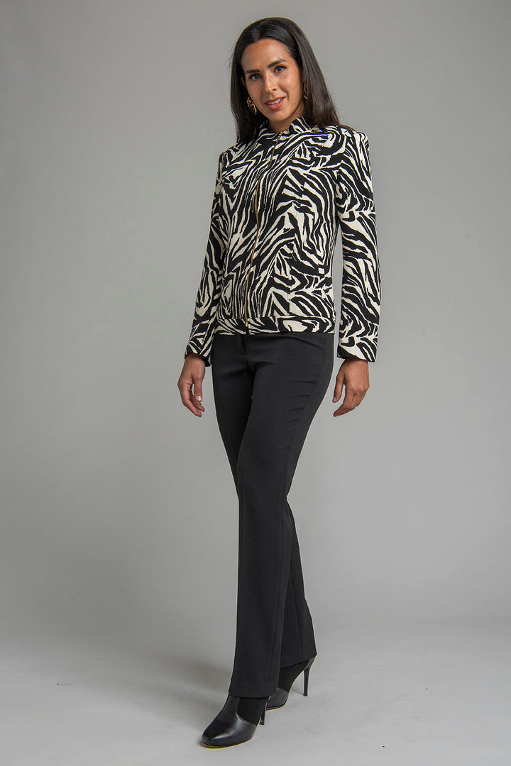 Conjunto De Pantalon Con Blusa Y Chamarra