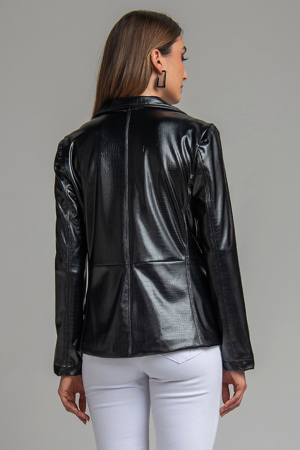 Chamarra De Piel Con Botones Al Frente