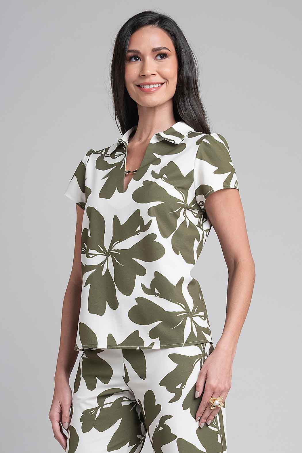Blusa Estampada Con Manga Corta