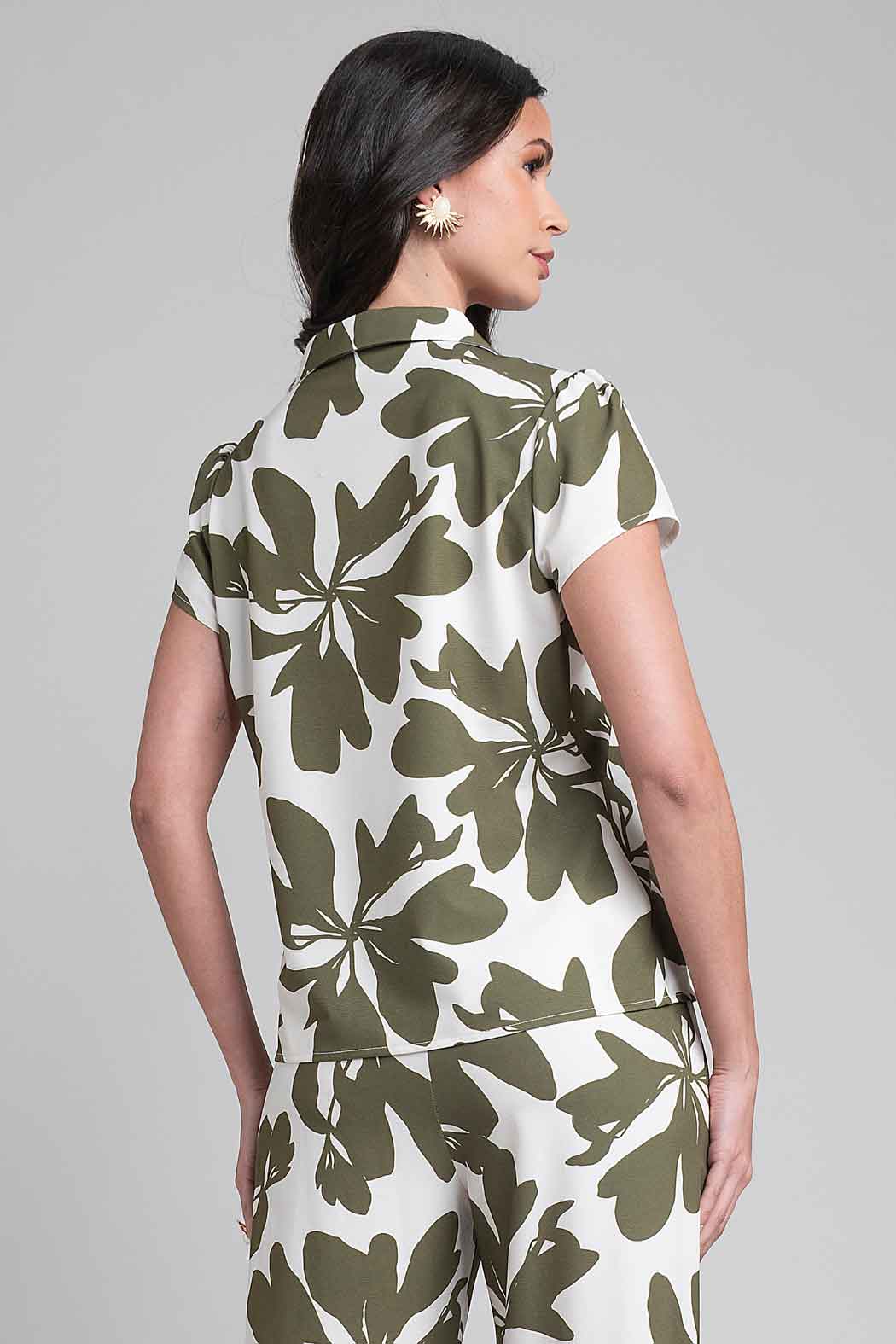 Blusa Estampada Con Manga Corta